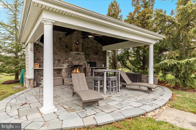 $1,850,000 | 19829 Somercote Lane, Leesburg, VA 20175