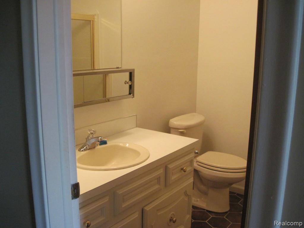 4794 Diehl Road Metamora, MI 48455 - Photo 10 of 16 4794 Diehl Road 006.jpg