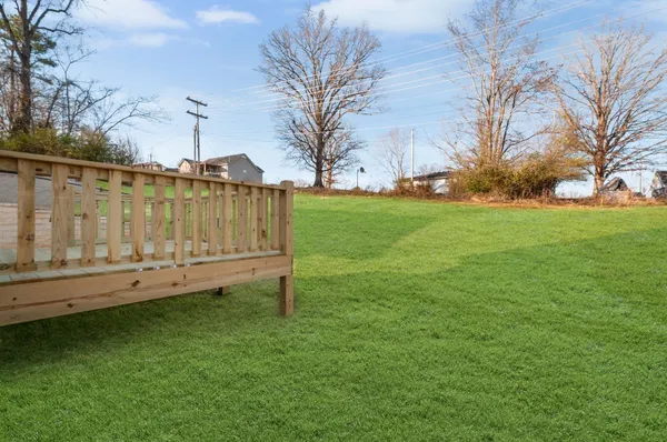 $309,900 | 1118 West 1st Street, Dickson, TN 37055