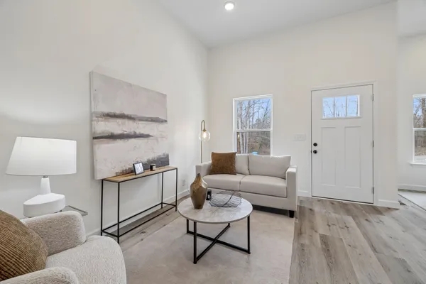 $309,900 | 1118 West 1st Street, Dickson, TN 37055