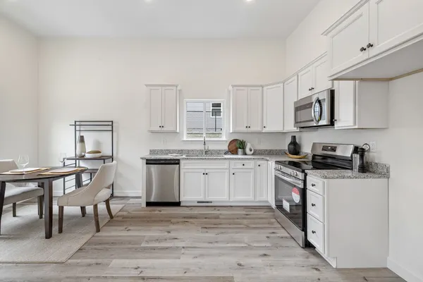 $309,900 | 1118 West 1st Street, Dickson, TN 37055