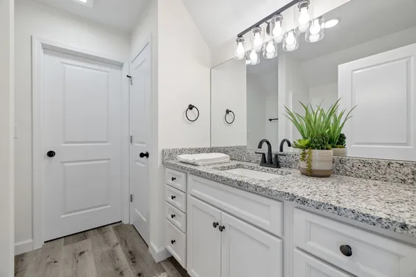 $309,900 | 1118 West 1st Street, Dickson, TN 37055