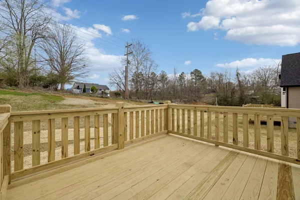 $309,900 | 1118 West 1st Street, Dickson, TN 37055