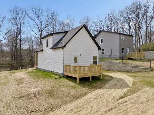 $309,900 | 1118 West 1st Street, Dickson, TN 37055