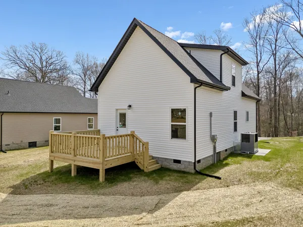 $309,900 | 1118 West 1st Street, Dickson, TN 37055