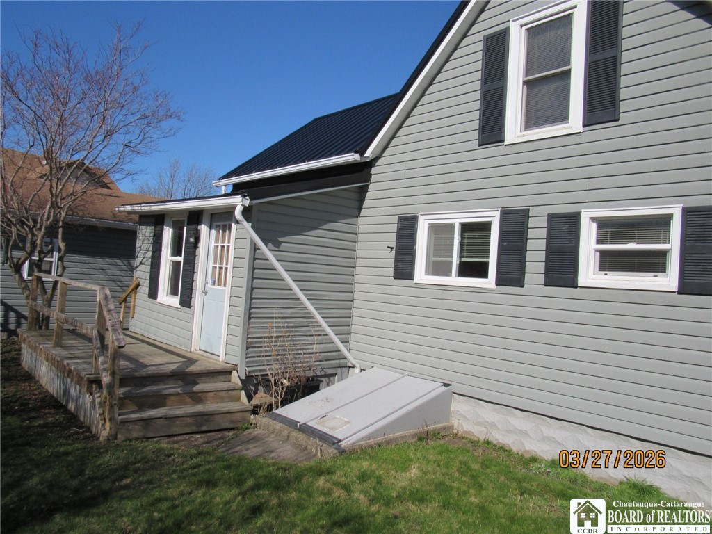 113 South Martin Street Dunkirk, NY 14048 - Photo 3 of 24 Back of home