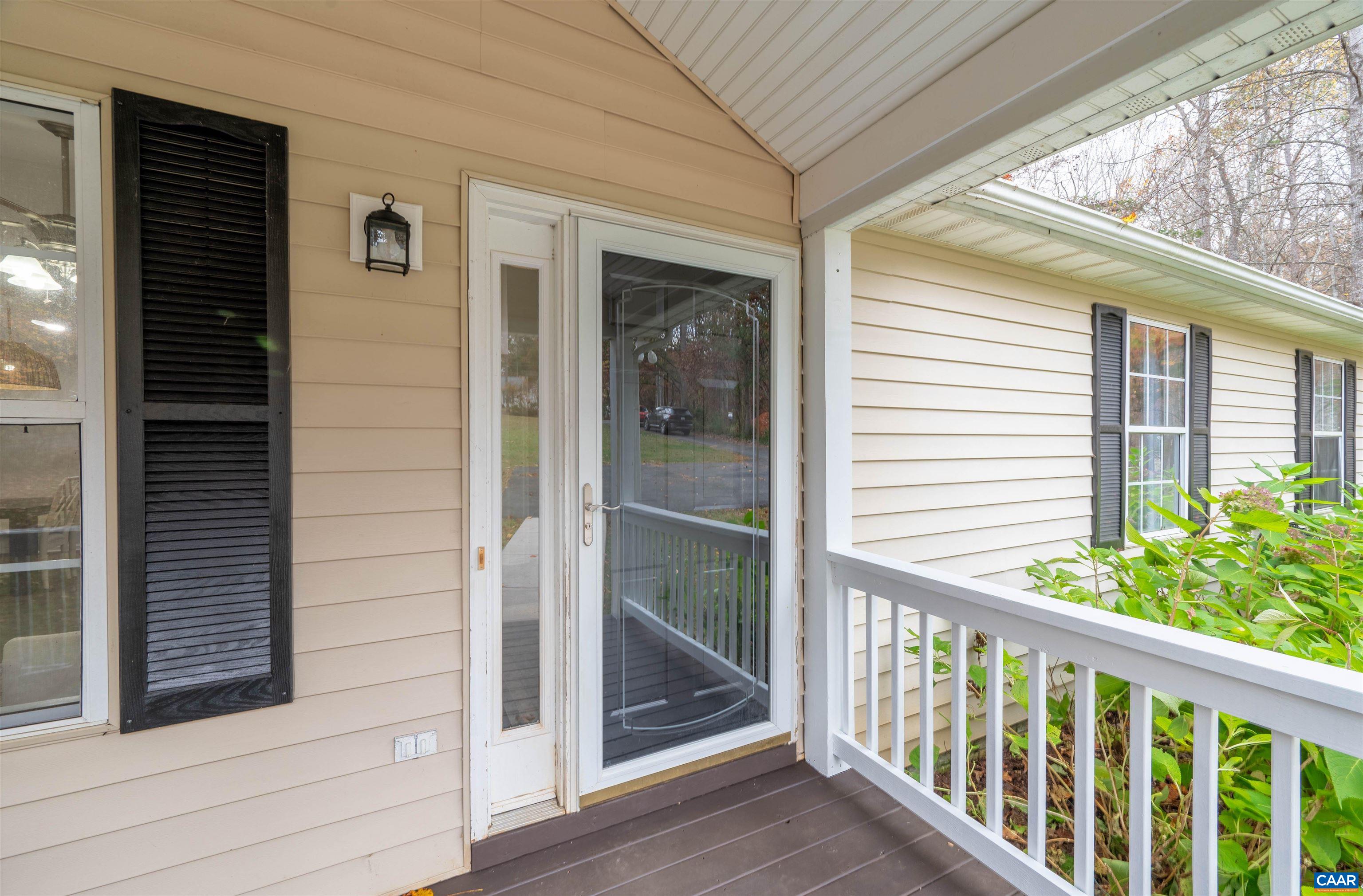 318 Larkspur Road Ruckersville, VA 22968 - Photo 8 of 42 a view of a balcony