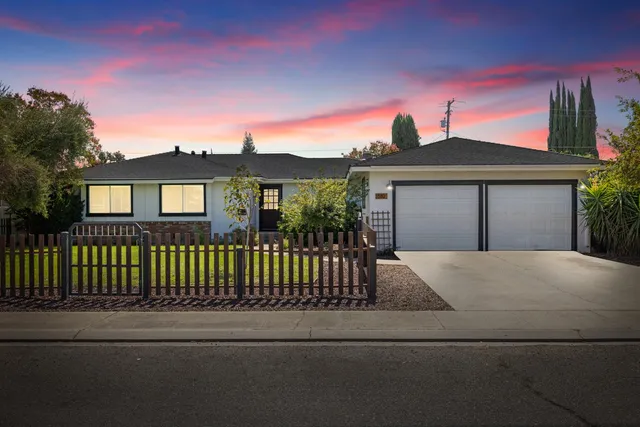 $450,000 | 510 East Minnesota Avenue, Turlock, CA 95382
