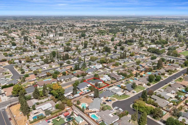 $450,000 | 510 East Minnesota Avenue, Turlock, CA 95382