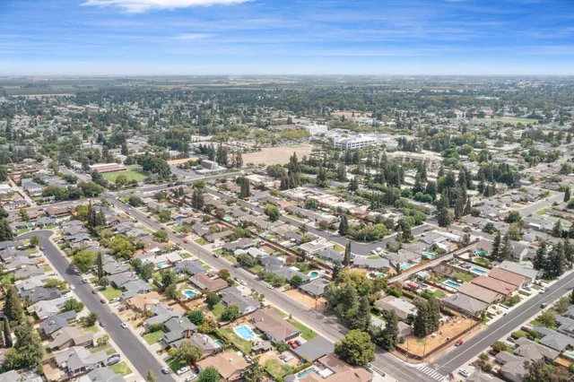 $450,000 | 510 East Minnesota Avenue, Turlock, CA 95382