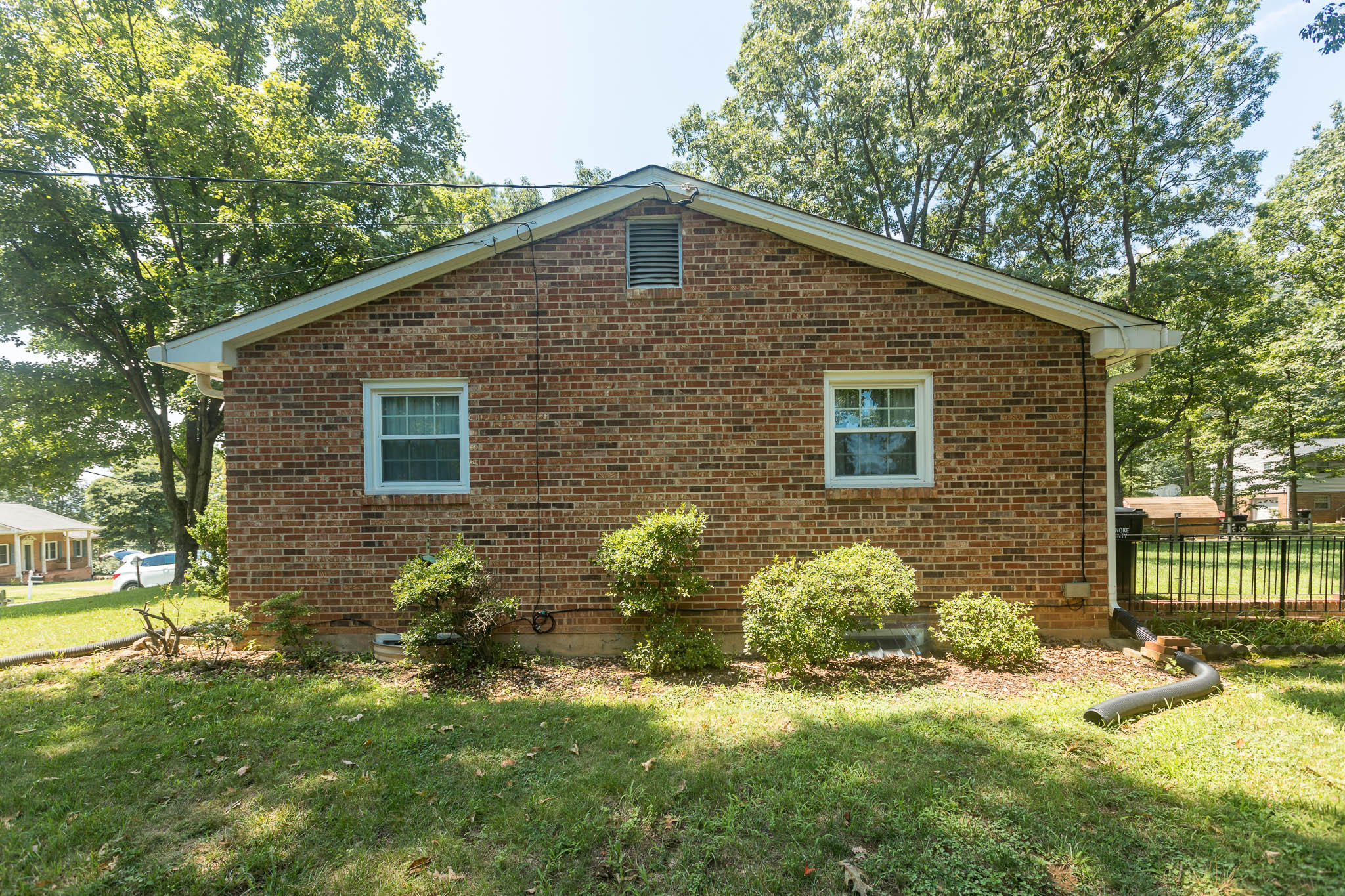 2120 Ruritan Road Roanoke, VA 24012 - Photo 10 of 26 2120-ruritan-10