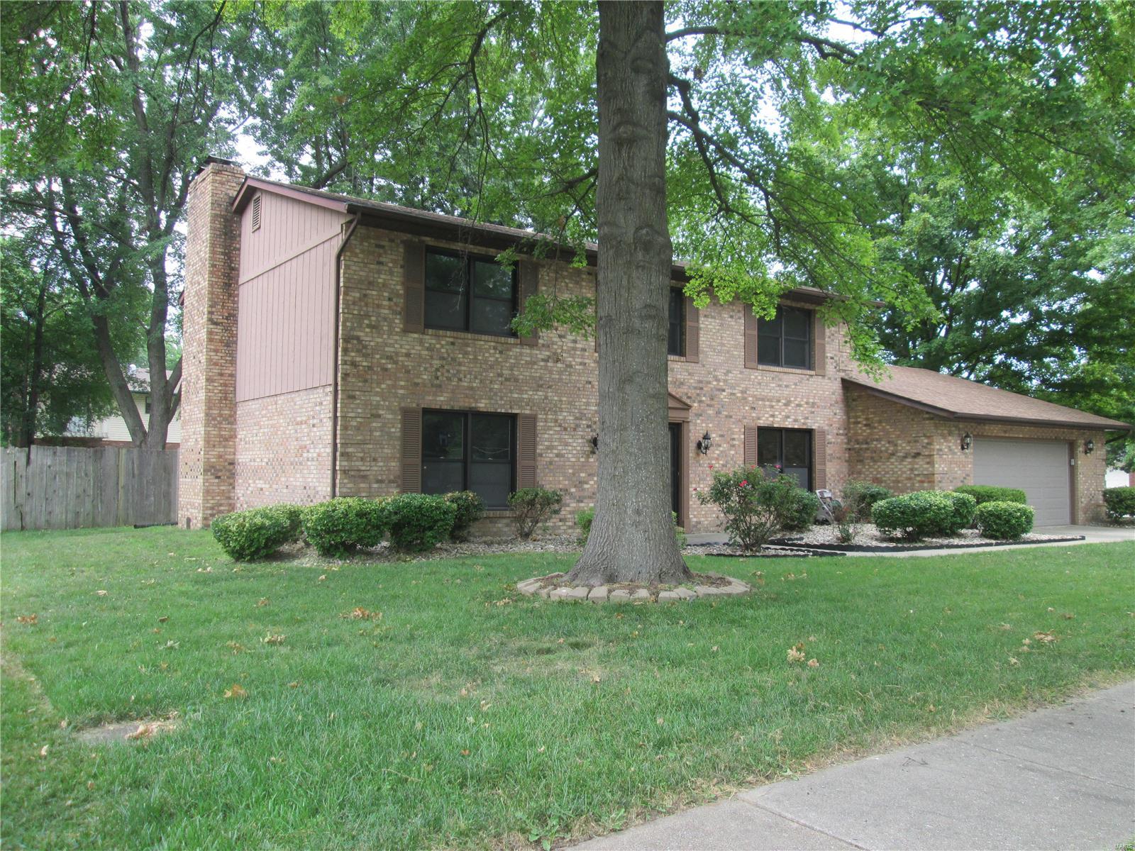 101 Jennifer Court O'Fallon, IL 62269 - Photo 2 of 41