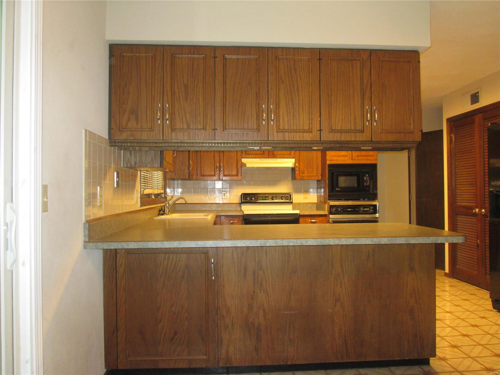 101 Jennifer Court O'Fallon, IL 62269 - Photo 15 of 41