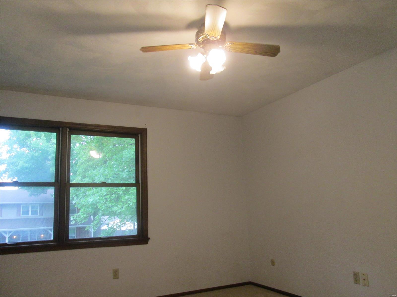 101 Jennifer Court O'Fallon, IL 62269 - Photo 25 of 41