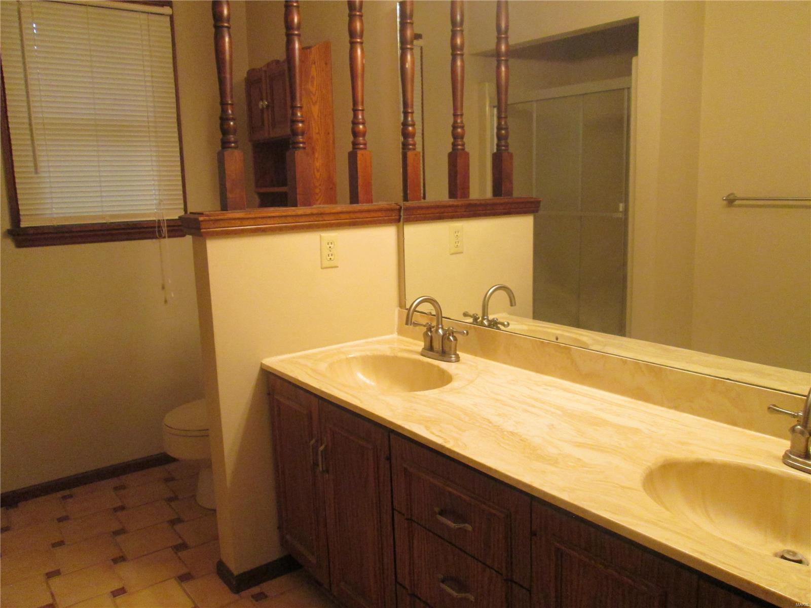 101 Jennifer Court O'Fallon, IL 62269 - Photo 30 of 41