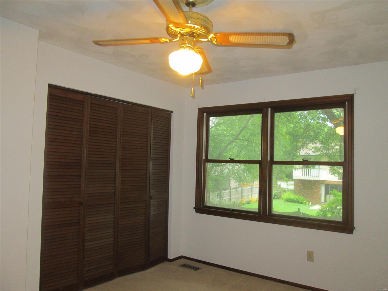 101 Jennifer Court O'Fallon, IL 62269 - Photo 33 of 41