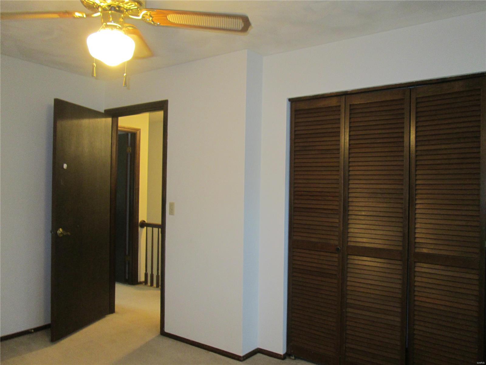 101 Jennifer Court O'Fallon, IL 62269 - Photo 34 of 41