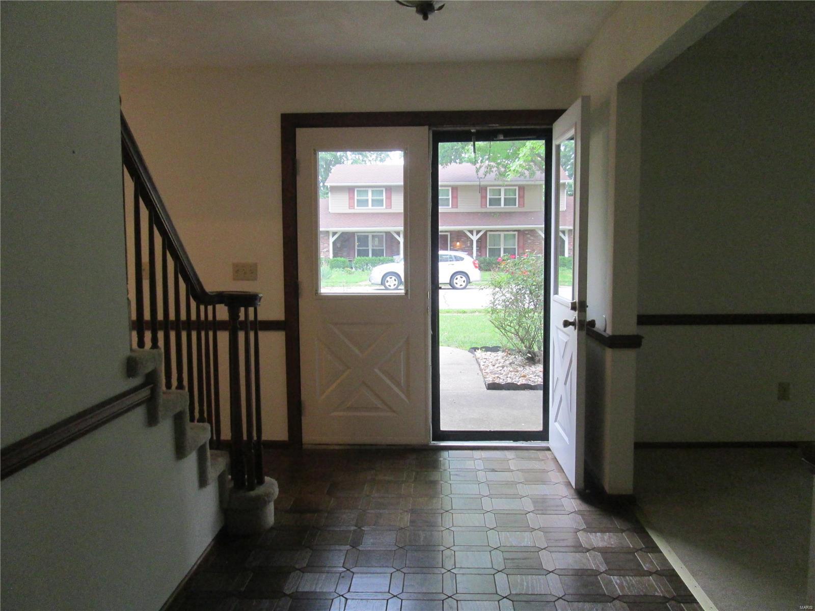 101 Jennifer Court O'Fallon, IL 62269 - Photo 5 of 41