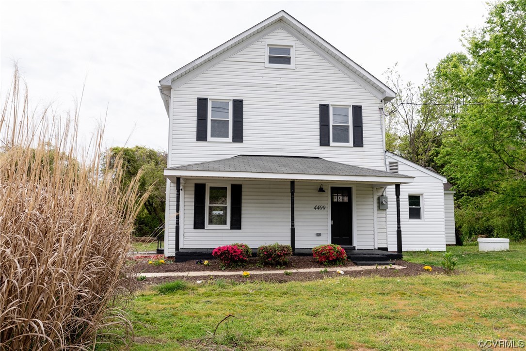 4409 Centralia Road Chester, VA 23831 - Photo 4 of 40 Gallery Image 4