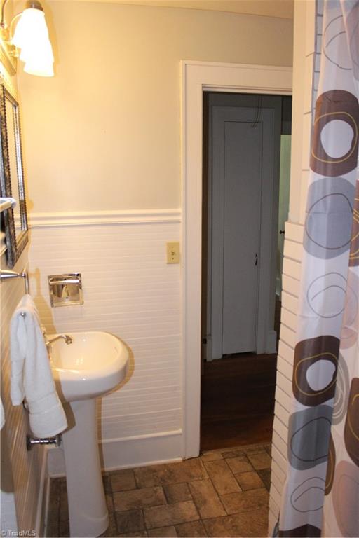 3908 Woodruff Road Jonesville, NC 28642 - Photo 7 of 14 Gallery Image 7