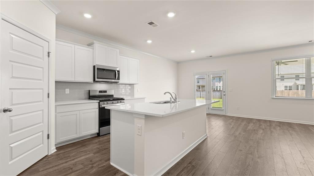 211 Cattle Drive Perry, GA 31069 - Photo 3 of 30