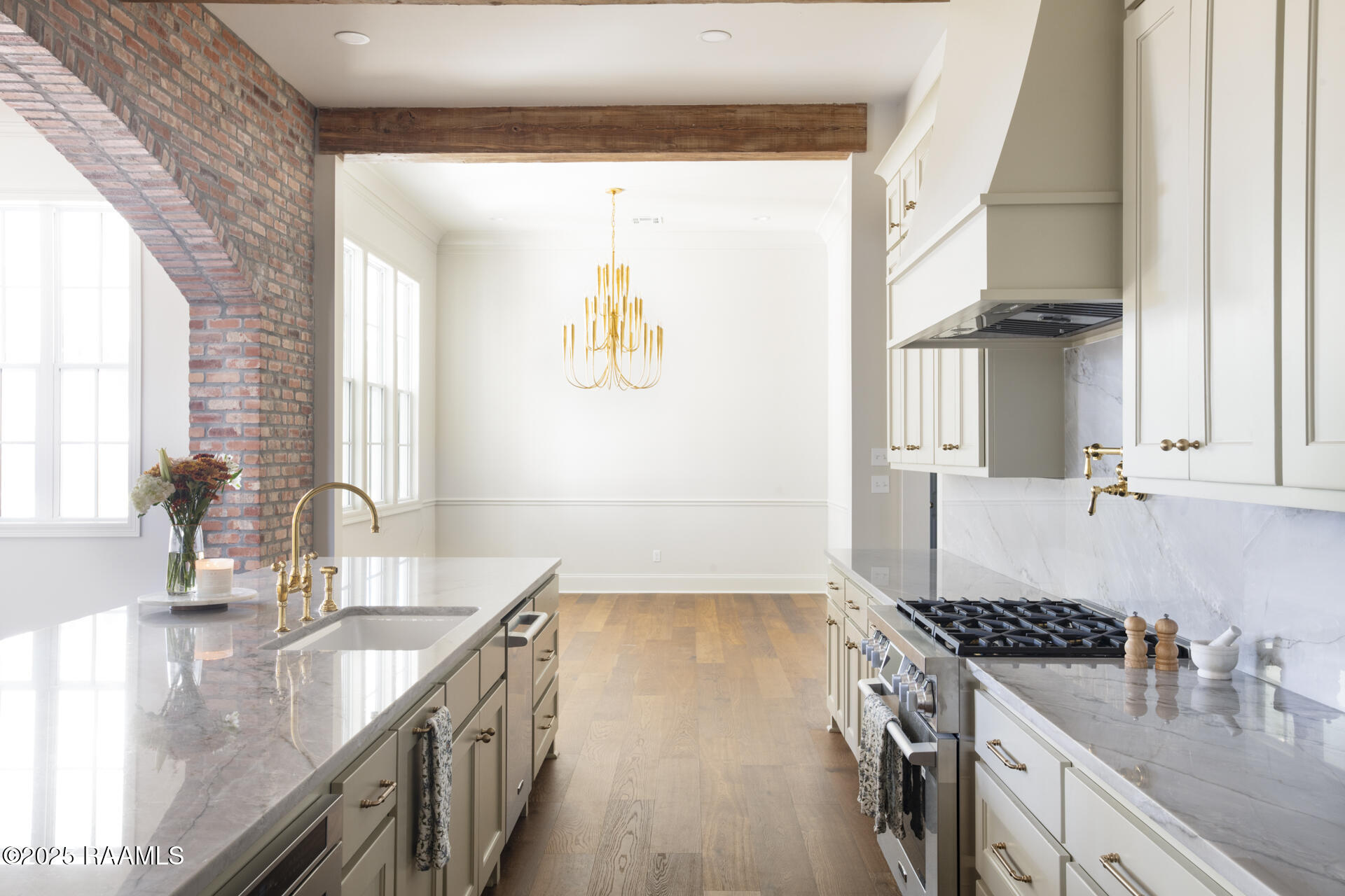 200 Castle Row Lafayette, LA 70506 - Photo 11 of 45 Kitchen
