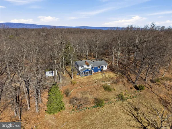 $700,000 | 2280 Pine Grove Road, Berkeley Springs, WV 25411