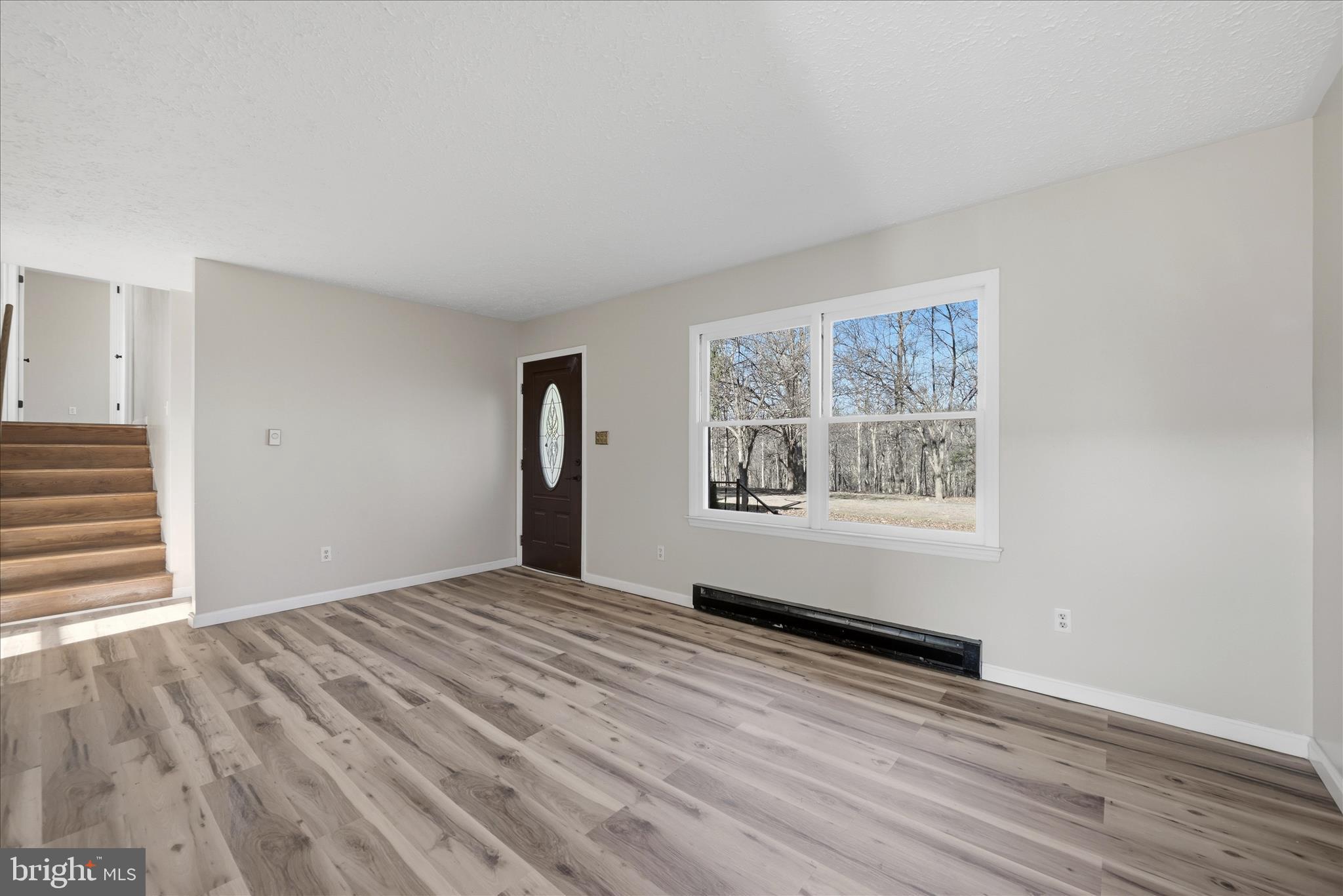 2280 Pine Grove Road Berkeley Springs, WV 25411 - Photo 8 of 59 Living Room