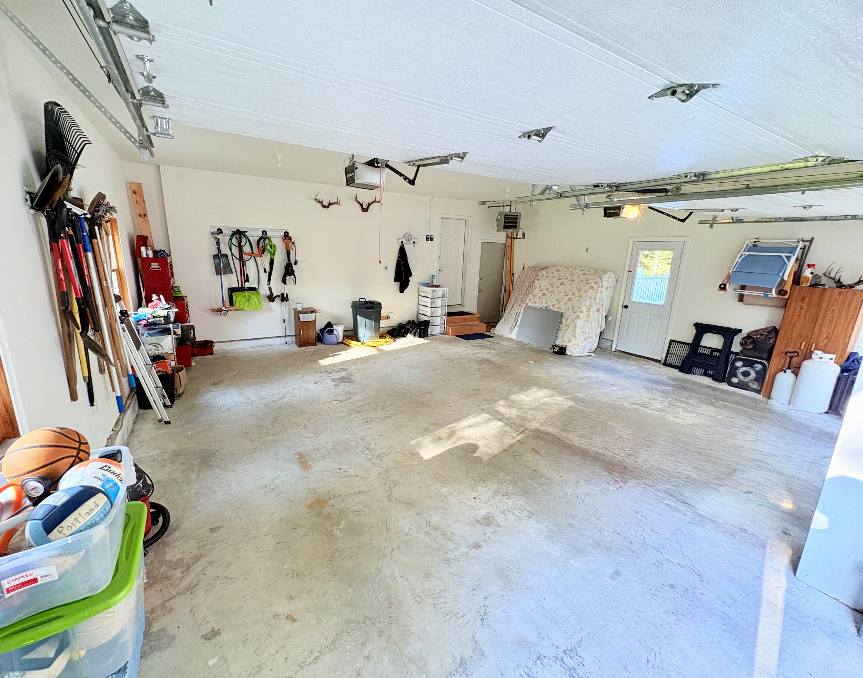 66 Stoney Acres Road Pittston, ME 04345 - Photo 53 of 64 51garage2