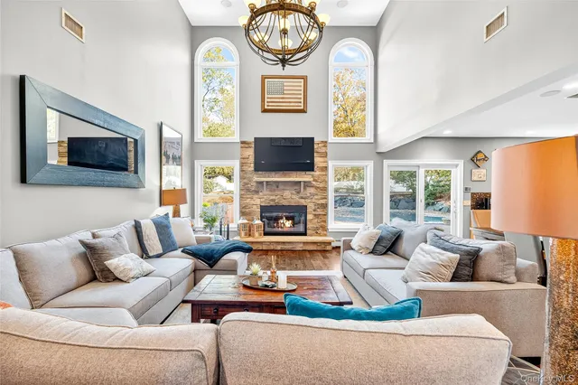 $1,449,000 | 775 Western Highway North, Blauvelt, NY 10913