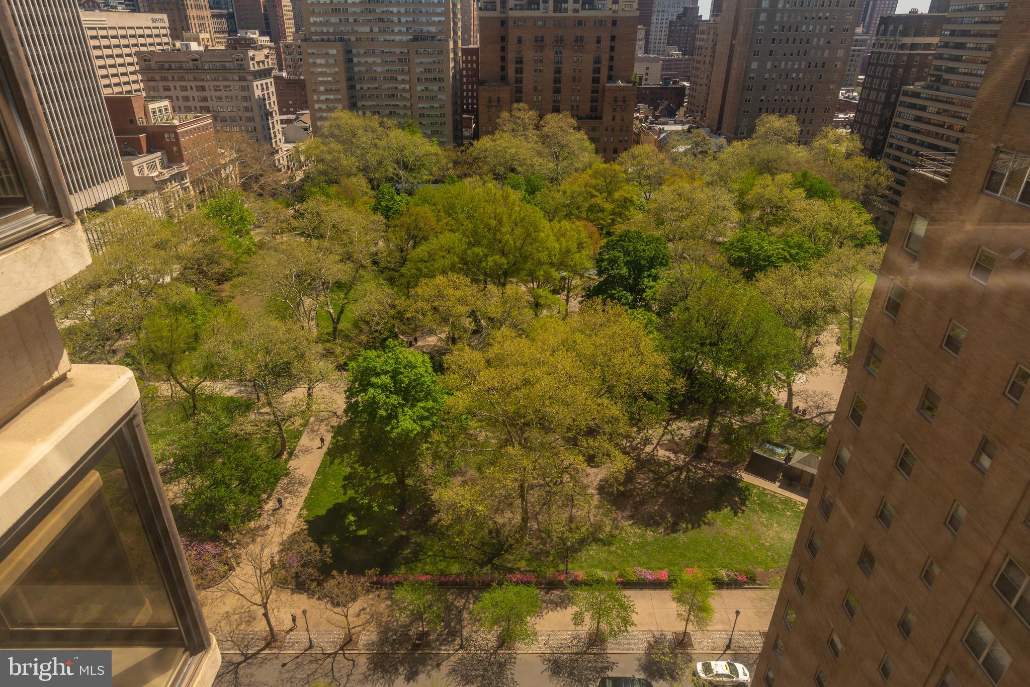 202 West Rittenhouse Square, Unit 1709 Philadelphia, PA 19103 - Photo 40 of 42 Rittenhouse Sq