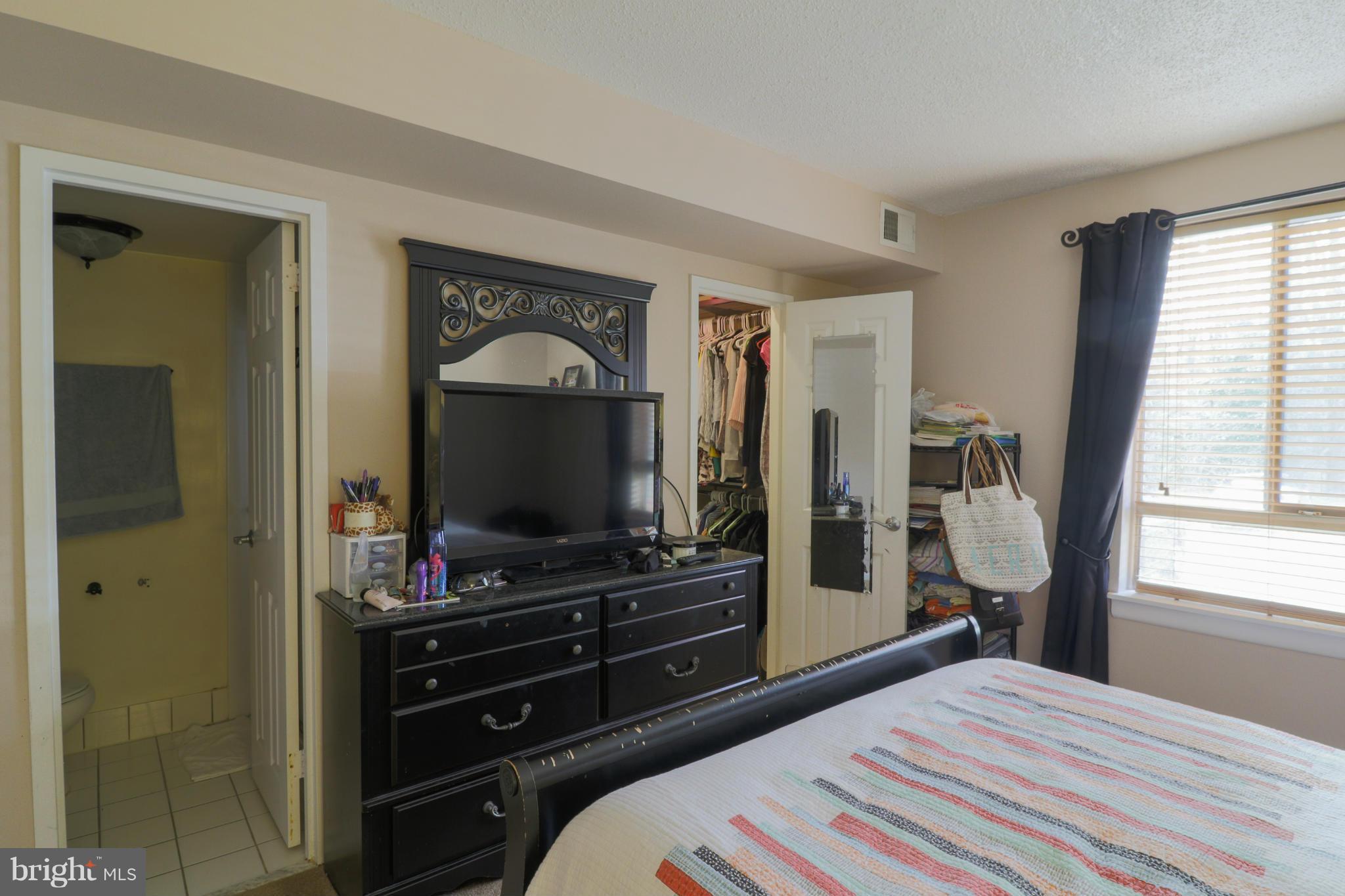 11649 Stoneview Square, Unit 2B Reston, VA 20191 - Photo 6 of 16 Bedroom (Master)