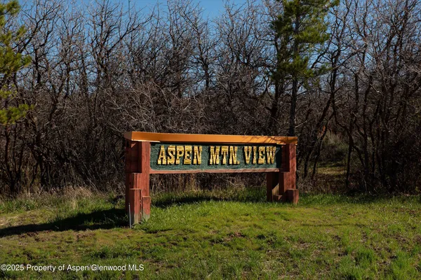 $650,000 | 81 Mountain View Road, Carbondale, CO 81623