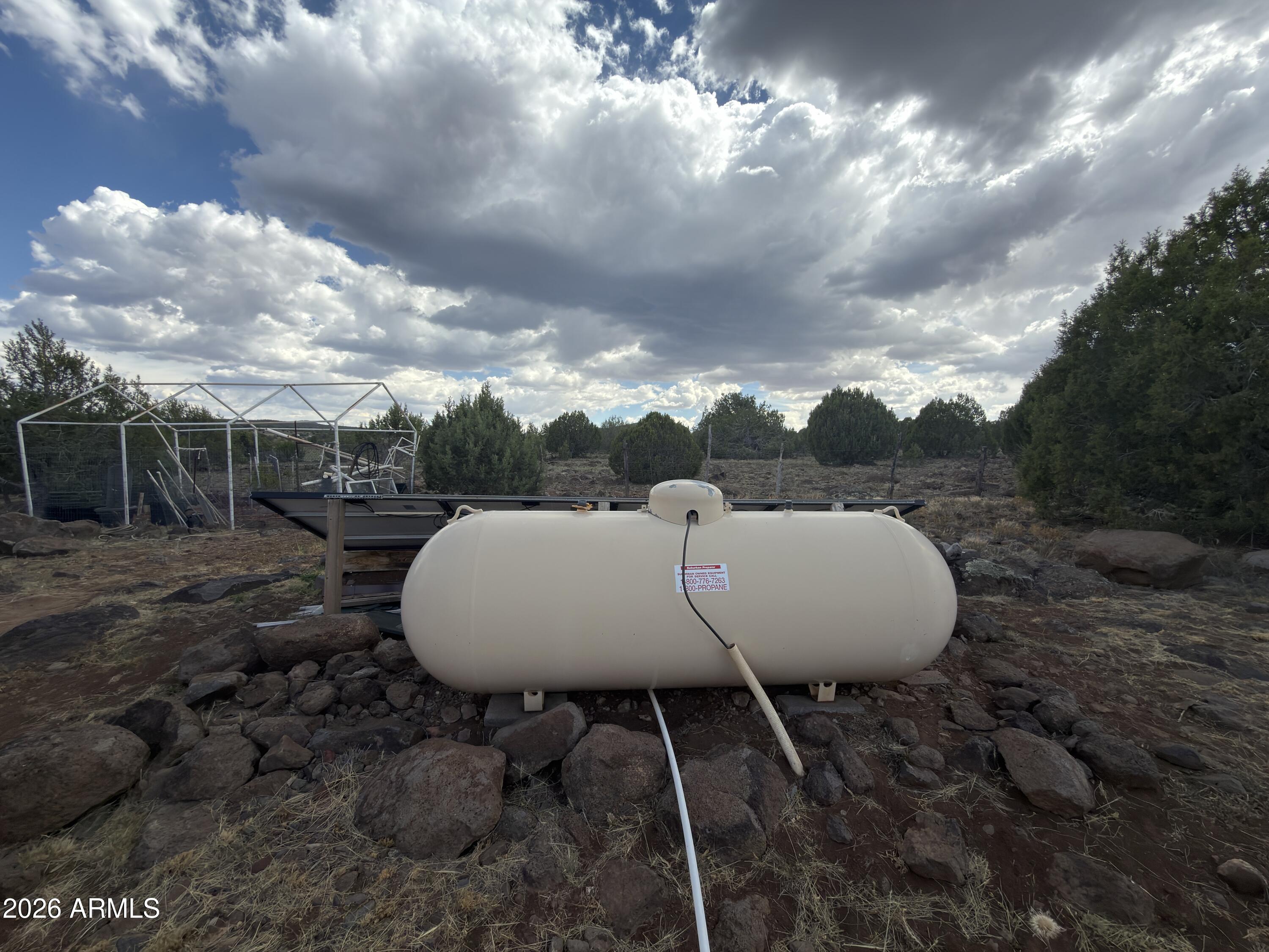 21750 Ranch Road Williams, AZ 86046 - Photo 29 of 47 Propane Tank