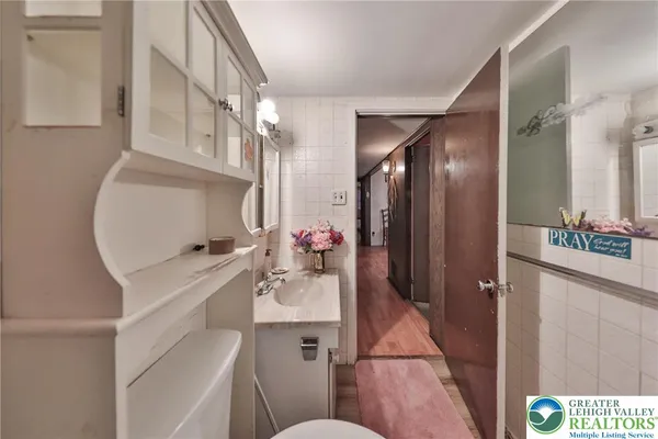$294,900 | 410 North Greenwood Avenue, Easton, PA 18045