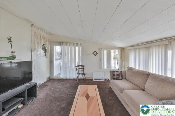 $294,900 | 410 North Greenwood Avenue, Easton, PA 18045