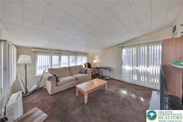 $294,900 | 410 North Greenwood Avenue, Easton, PA 18045