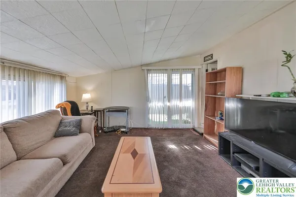 $294,900 | 410 North Greenwood Avenue, Easton, PA 18045