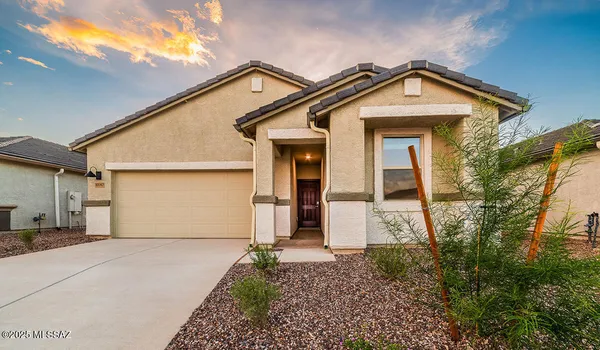 $409,900 | 10066 North Guayacan Trail, Marana, AZ 85653