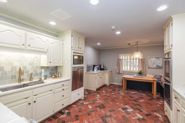 $699,900 | 3203 South Milam Street, Amarillo, TX 79109