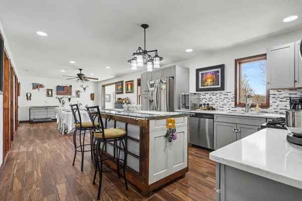 $525,000 | 19250 Homer Road, Marshall, MI 49068