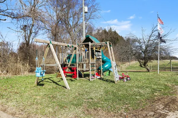 $525,000 | 19250 Homer Road, Marshall, MI 49068