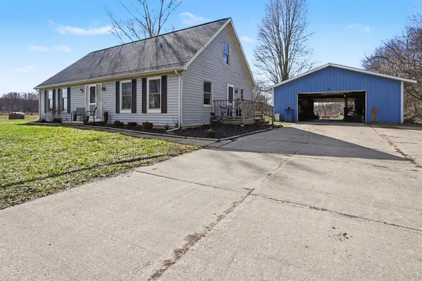 $525,000 | 19250 Homer Road, Marshall, MI 49068