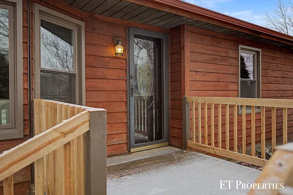 $350,000 | 7291 County Farm Road, Greenville, MI 48838