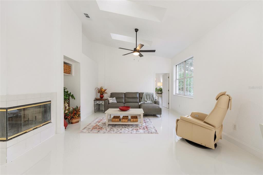 10043 Southwest 202nd Circle Dunnellon, FL 34431 - Photo 31 of 68