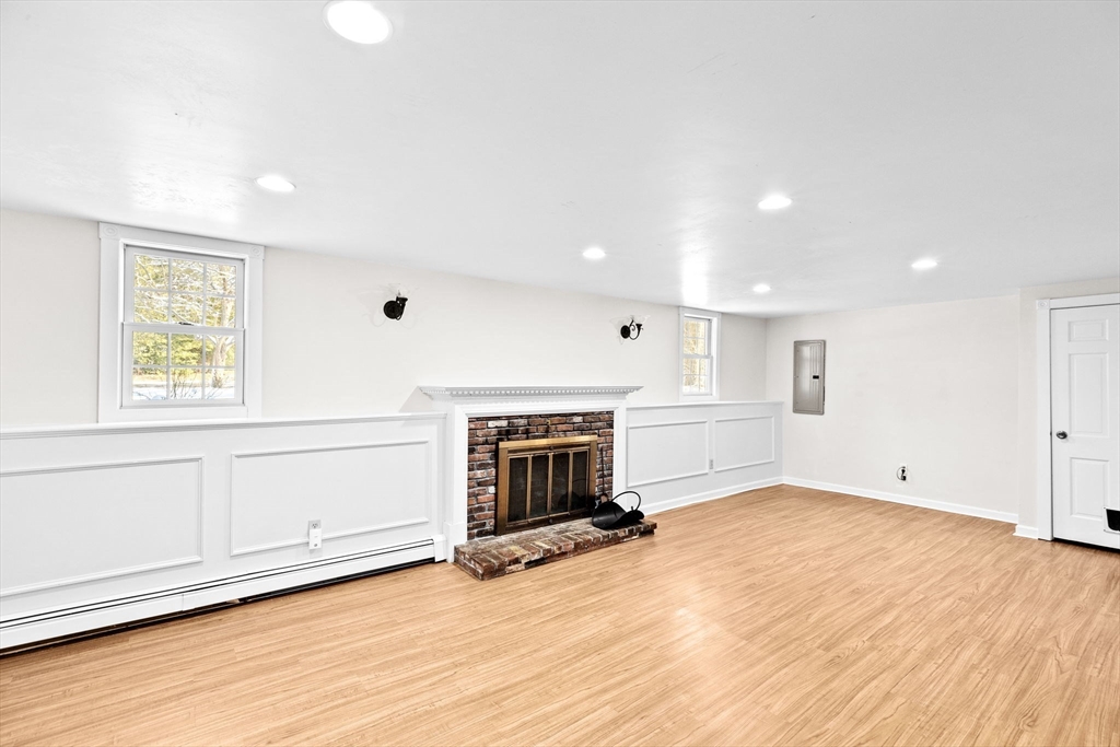 37 Conservation Way Scituate, MA 02066 - Photo 13 of 30