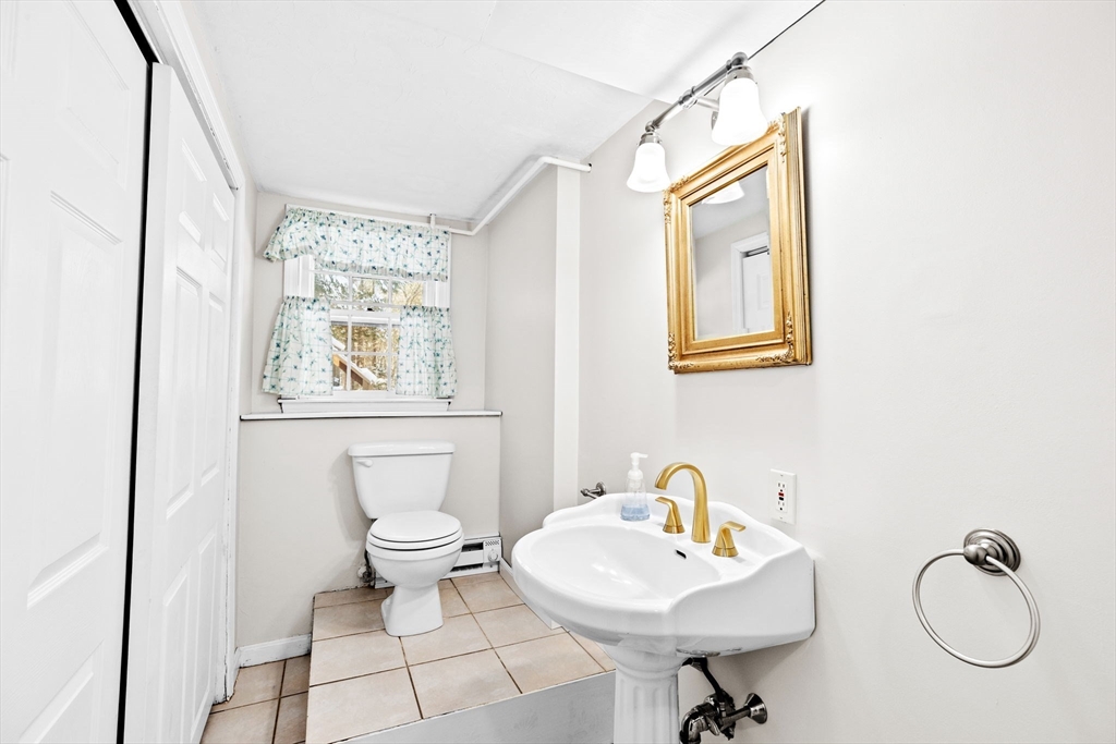 37 Conservation Way Scituate, MA 02066 - Photo 15 of 30