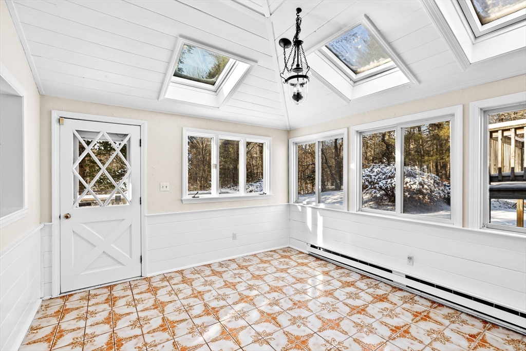 37 Conservation Way Scituate, MA 02066 - Photo 10 of 30