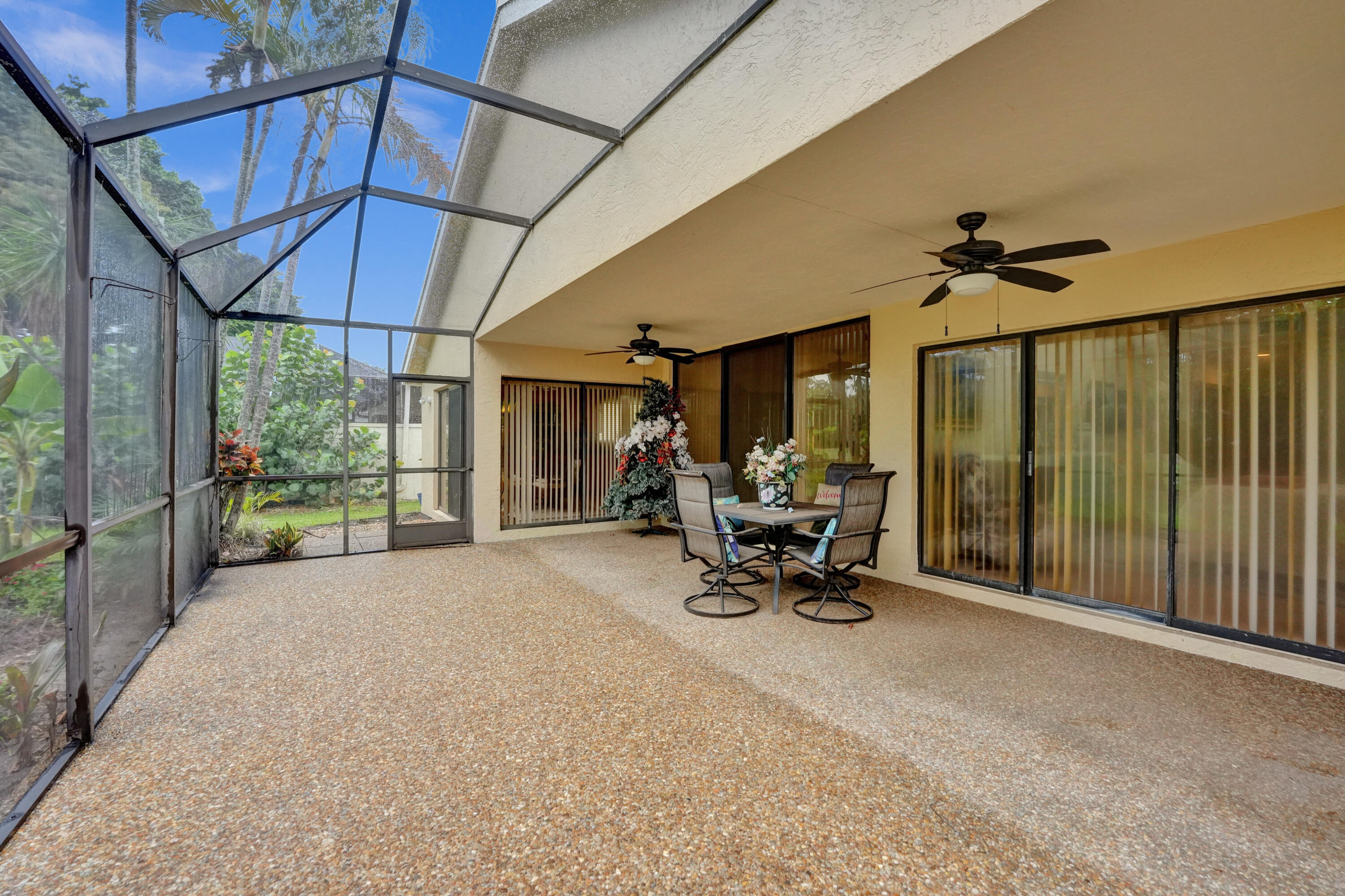 11111 Highland Circle Boca Raton, FL 33428 - Photo 35 of 49 Patio
