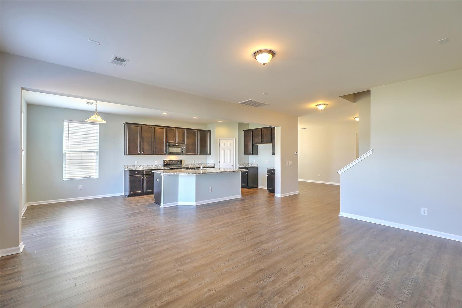 150 Meadow Wood Road Summerville, SC 29486 - Photo 8 of 24 Kristin Sparks - Pic8 (1)